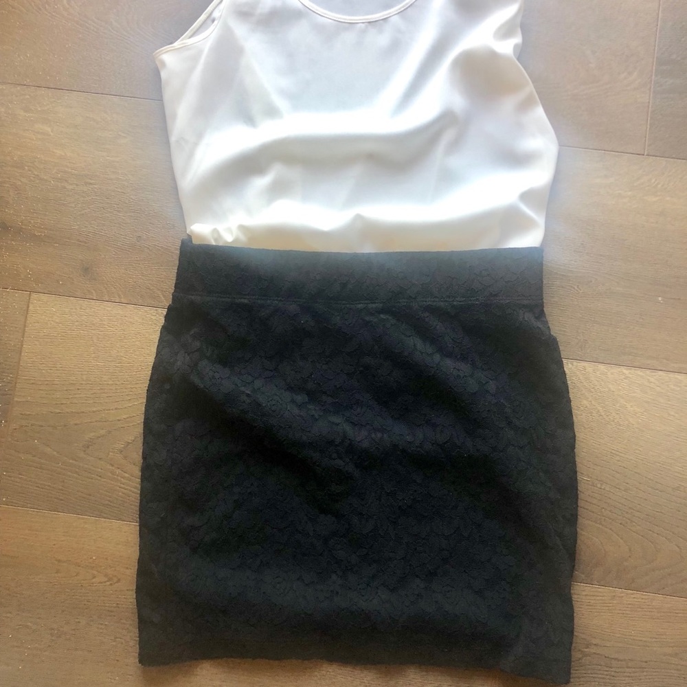 NWOT Nollie High waisted Lace Skirt